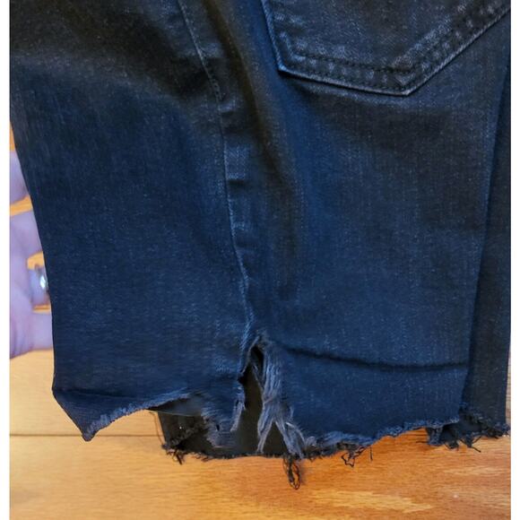 Levi's Women Juniors Size 3 Black Jean Shorts 518 Super Low Cut Off - Picture 14 of 16